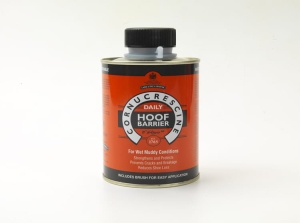 C&D&M CORNUCRESCINE DAILY HOOF BARRIER, preparat wzmacniający do kopyt z pędzelkiem 500ml