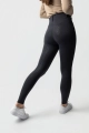 WQF5Q_590_04.webp